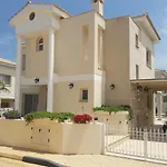 Anthorina Villa 4