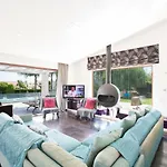 Oscar Domain Villa