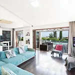 Oscar Domain Villa