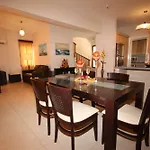 Vineland Bay Villas