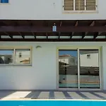 Oceanview Luxury Villa 015