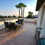 Villa Trachonas