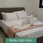 Chris\'S Kyklades Holiday Apartment