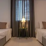 Kings Square Holiday Apartments