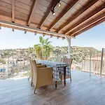 Mespilo House, Panoramic Apartments With Breakfast