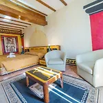 Roman Boutique Hotel