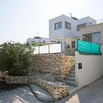 Esprit Villa 25 Latchi