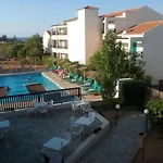 Harry\'S Hotel