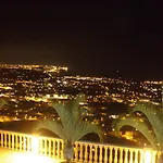 Villa Atlantis