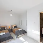 Villa Pleiades