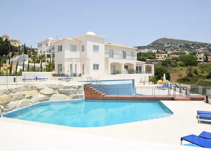 Tala Luxury Apartments With Pool By Raise