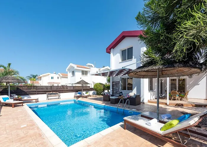 Villa Willow Mandali By Ezoria Villas