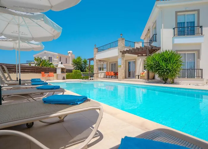 Villa Atlantos