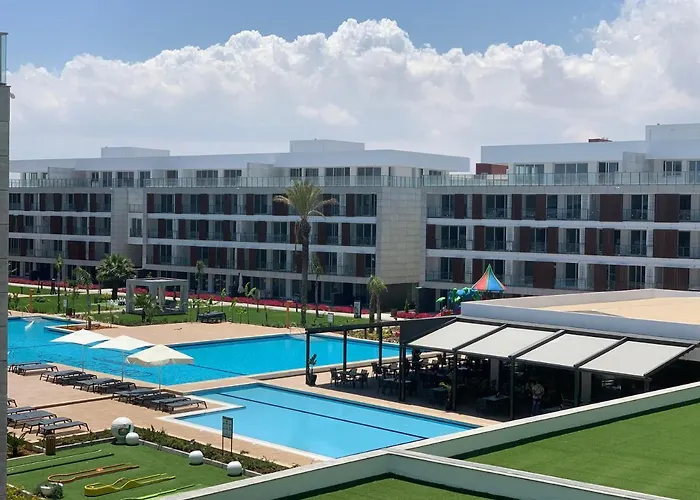 Long Beach Holiday Resort