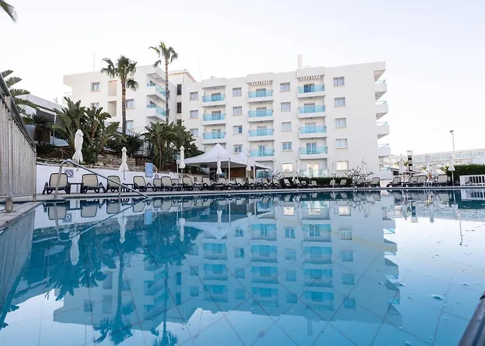 Vrissaki Hotel Apartments