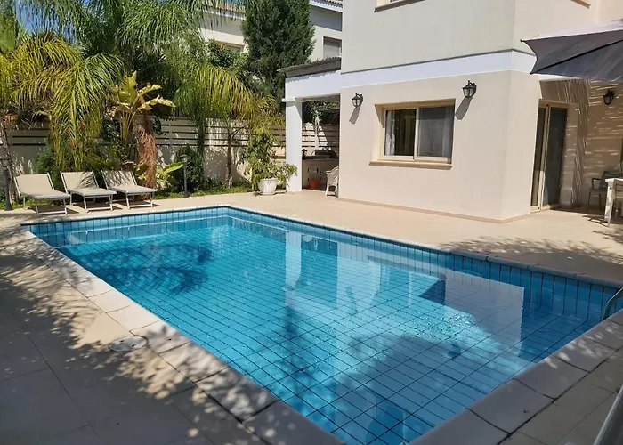 Anthorina Villa 12