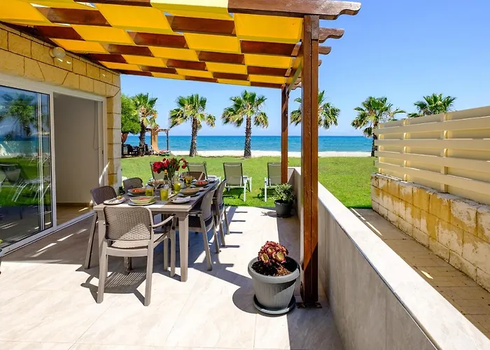 Pebble Beach Apartment
