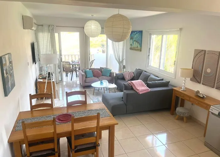 Peyia Resort Apartment