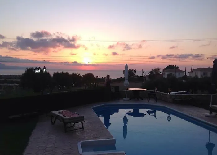 Sunray Villa - Luxury Villa With Private Pool