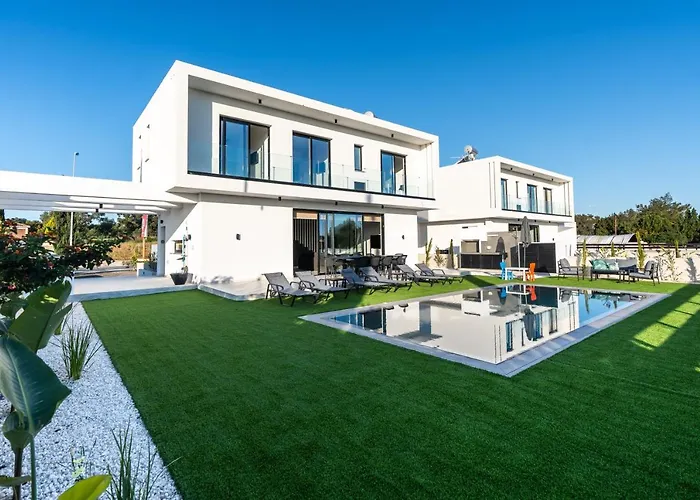 Tsiolakki Homes Luxury Villas