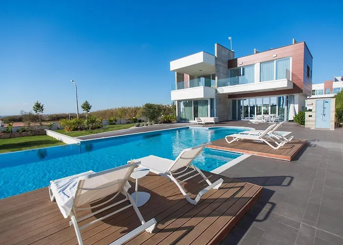 Vivo Mare 3 Bedroom Villas