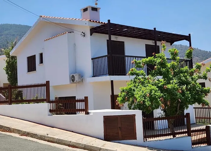 Seaclusion Vacation Villa