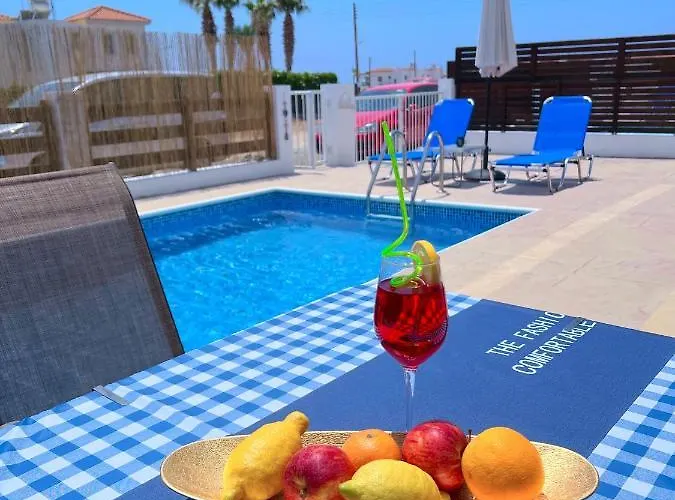 3 Bedroom Coral Bay Beach Seaview Villa II Private Pool