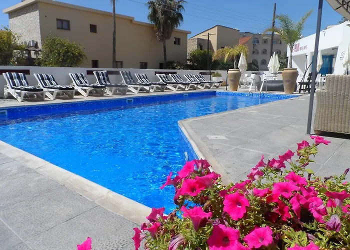 The Palms Hotel Apartments