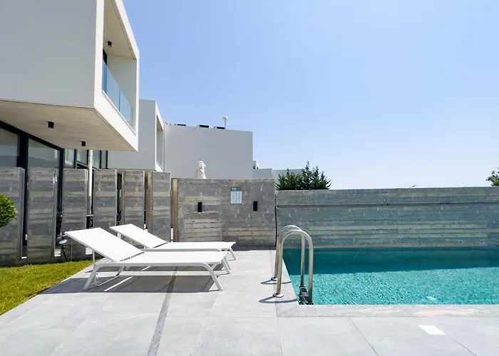 Sunset Park Villas