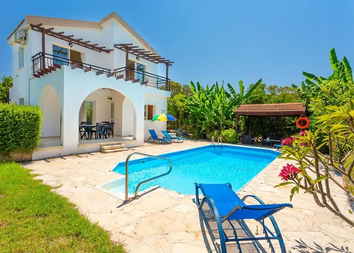 Sun Beach Villa Thio