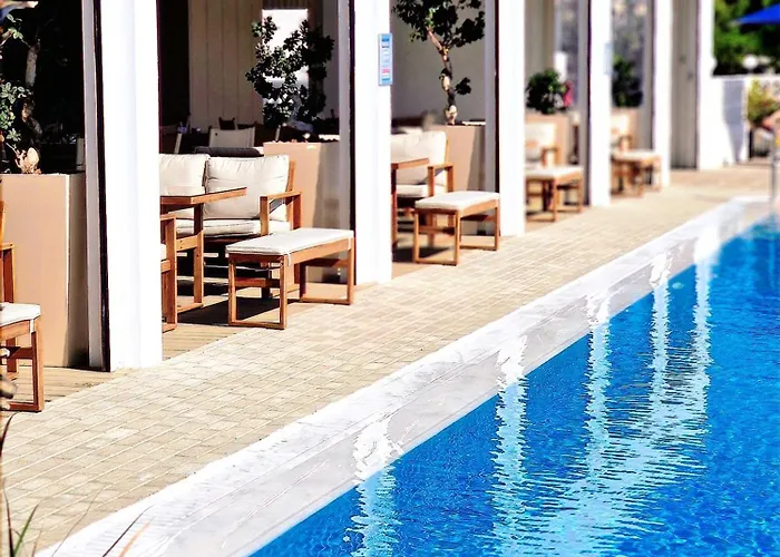 Sveltos Hotel