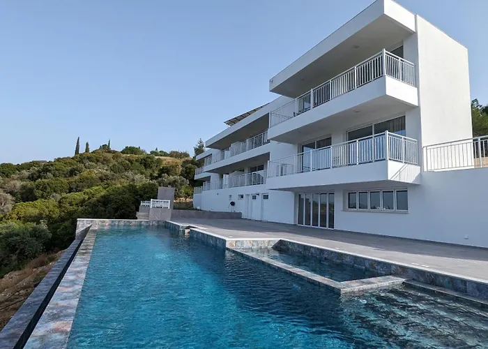 Akamas Throne Apartments