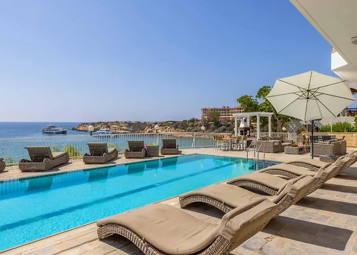 Katina Beach Villa