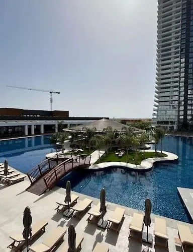 Grand Sapphire Resort Long Beach