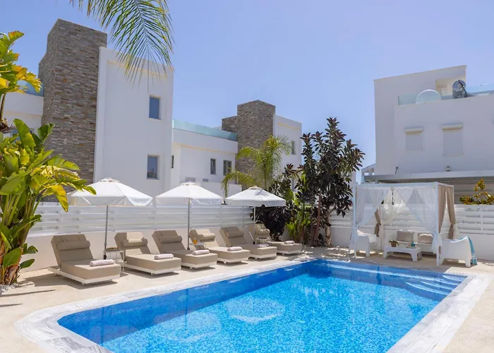Fig Tree Bay Residences 1 Lantiana Villa