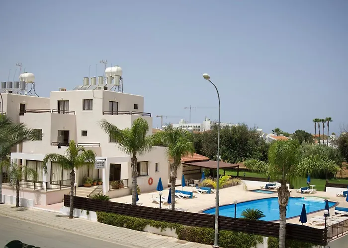 Maricosta Apartments