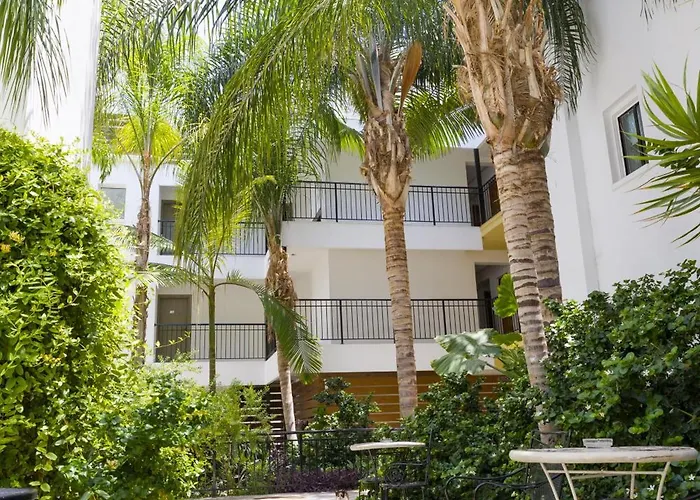 Alecos Hotel Apartments