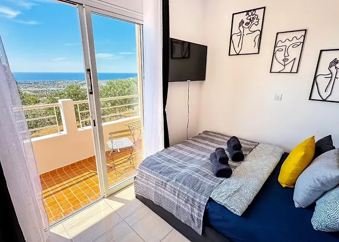 Sea View Studio