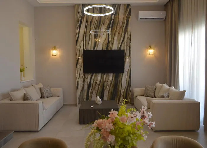 Olymp Luxury Family House