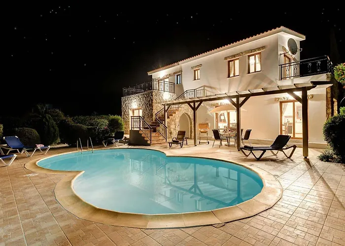 Argaka Beach Villa