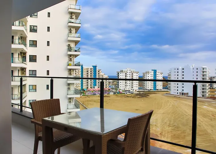 Amadeus Holiday Apartments In Caesar Resort & Spa, Long Beach