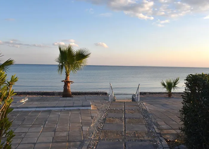 Villa Aqua