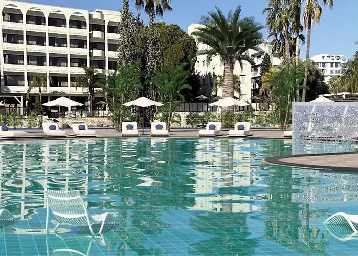 Atlantica Oasis Hotel