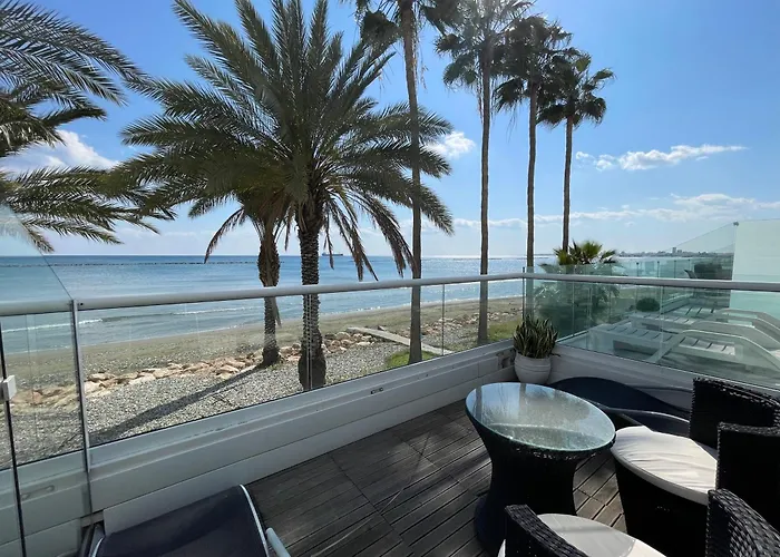 Nautica Luxe Beachfront