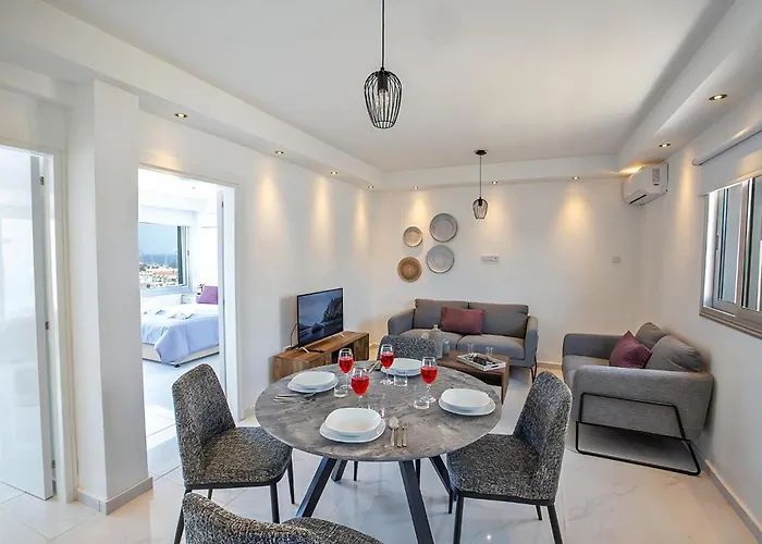 Apt Misia Enas - Modern 2 Bedroom Apartment With Sea Views - Close To Ayia Napa Square