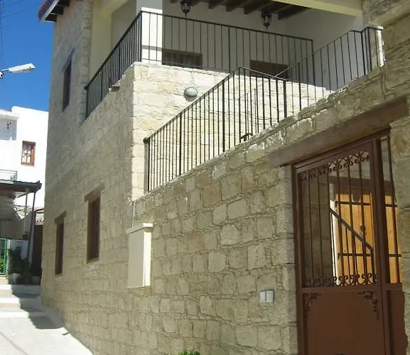 Omodos Katoi Holiday Homes