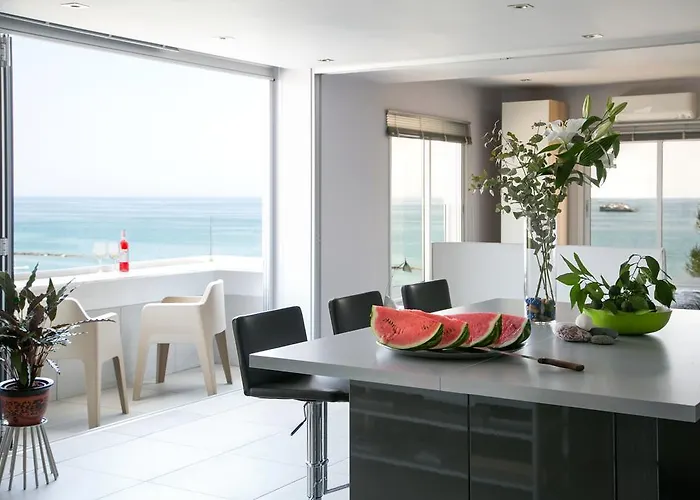 Koralli City Sea Business Suites