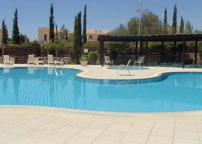 Adonis Apartments