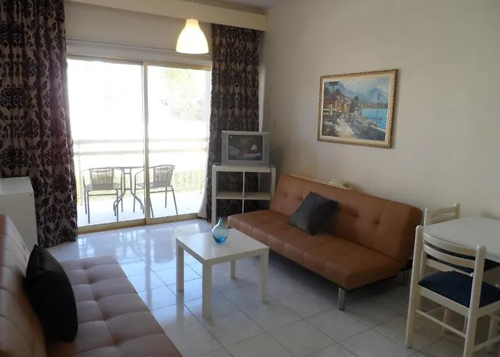 Geotanya Apartments