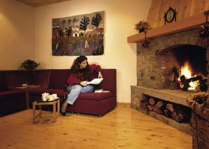 Pendeli Hotel